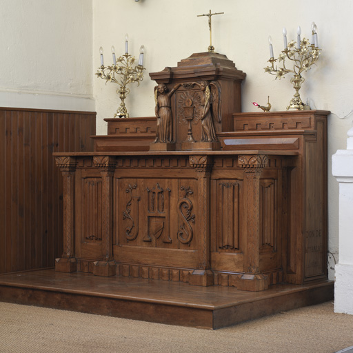 Autel de saint Ennemond (autel latéral ouest) : autel, gradins d'autel, tabernacle