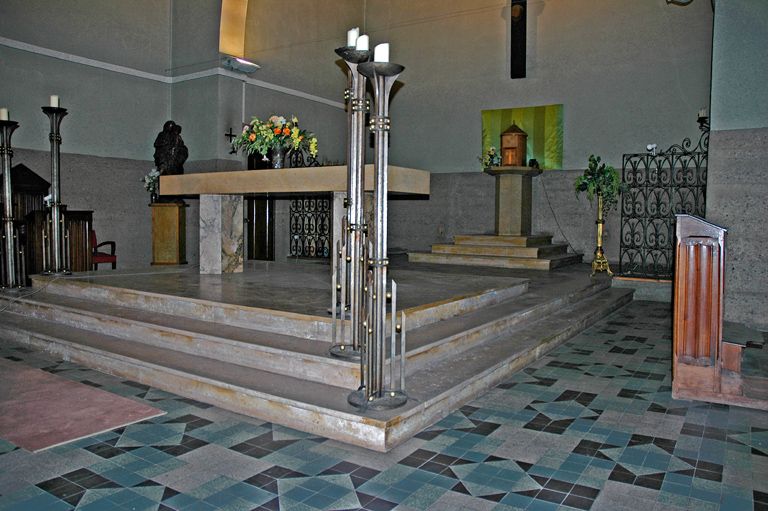 Présentation du mobilier de l'église Saint-Charles de Serin