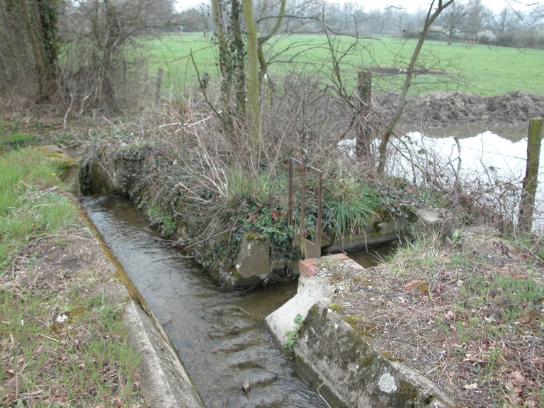 Présentation de la commune de Champdieu