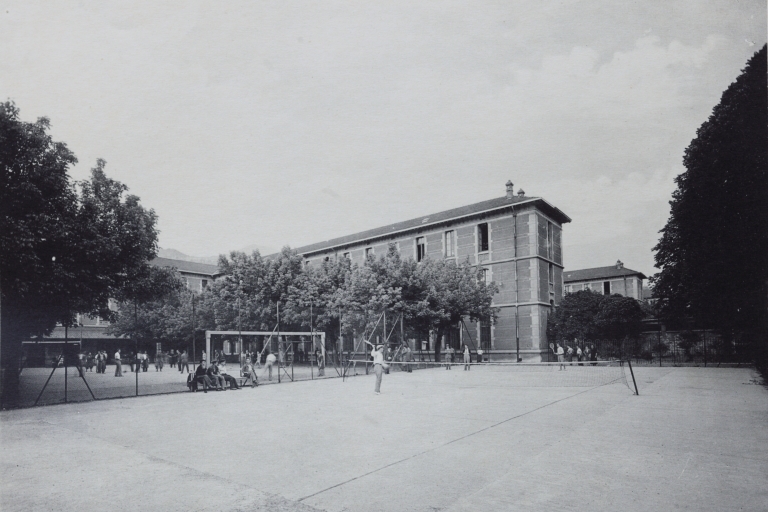 Lycée de garçons, actuellement lycée Champollion