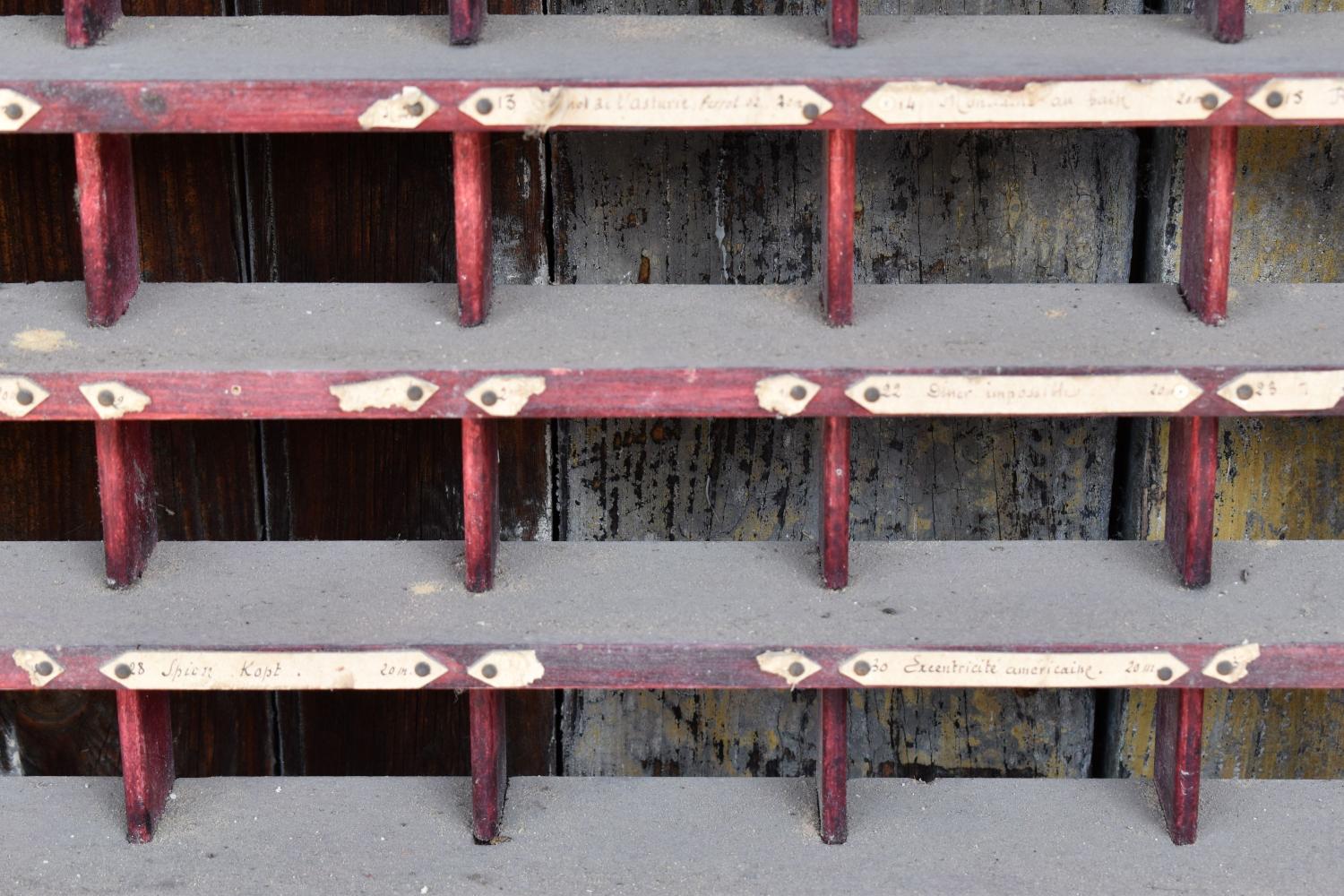Etagère