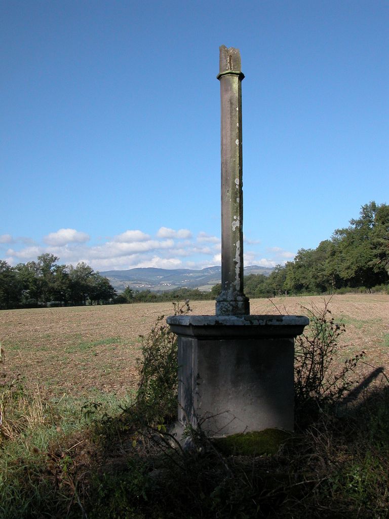 Croix de chemin, dite croix du Maillet