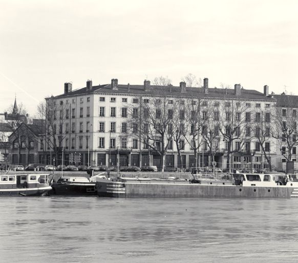 Immeuble ; immeuble de bureaux de la Compagnie générale de Navigation