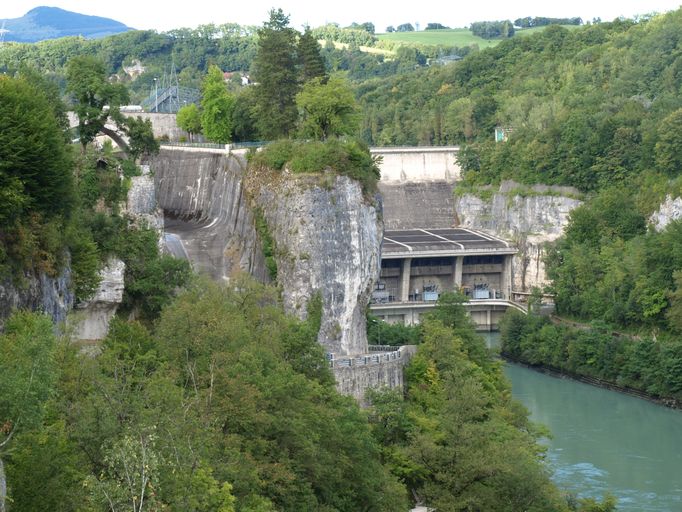 Barrage et centrale hydroélectrique de Génissiat