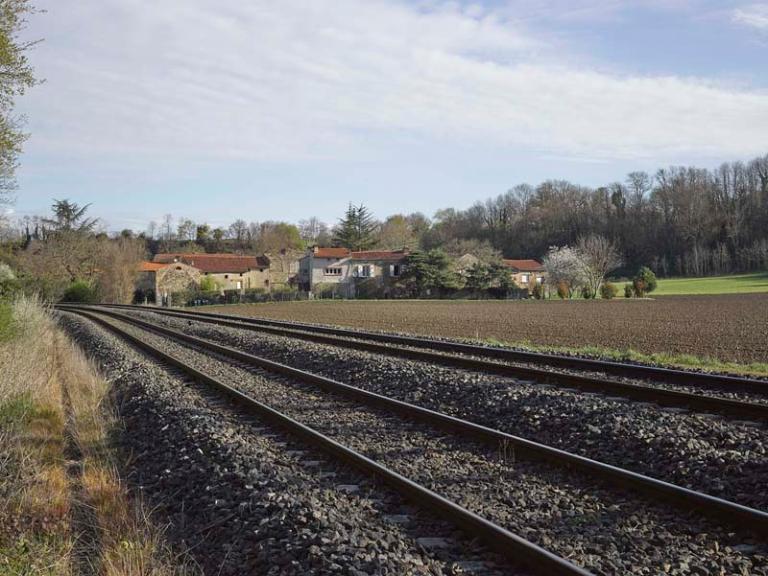 Ligne Clermont-Ferrand - Chapeauroux - (Nîmes)