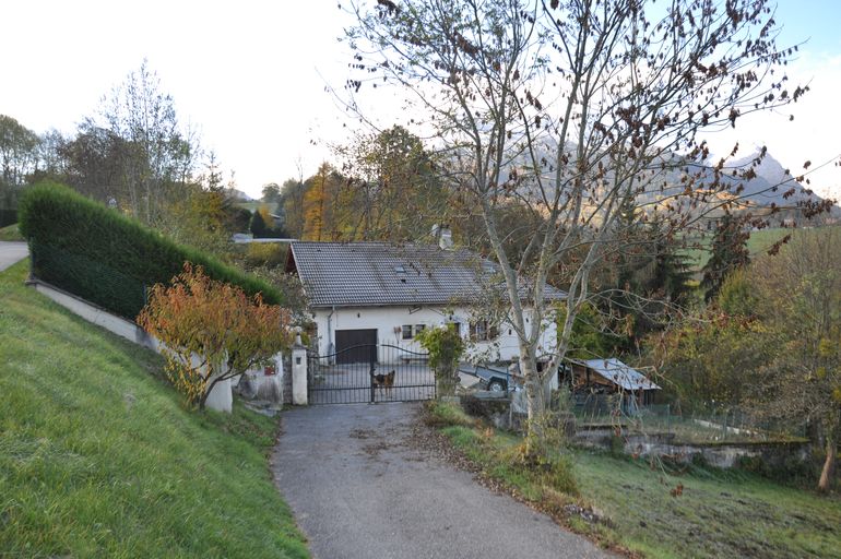 Moulin de Frontenex puis moulin Sous le Pont de Frontenex, actuellement maison d'habitation