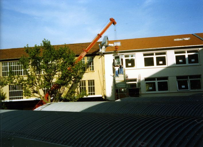 Ecole de métiers des industries métallurgiques et atelier-école, puis lycée technique des industries métallurgiques et lycée d'enseignement professionnel, actuellement lycée Hector-Guimard - Lycée des Métiers, Transformations des matériaux