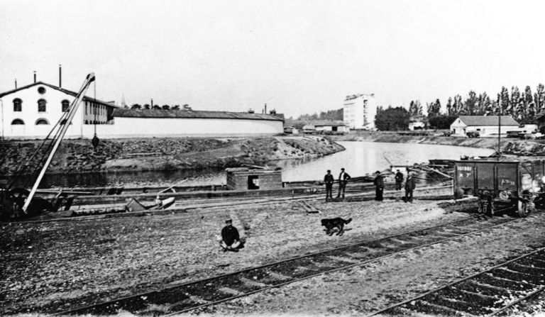 Gare d'eau de la Compagnie Seguin