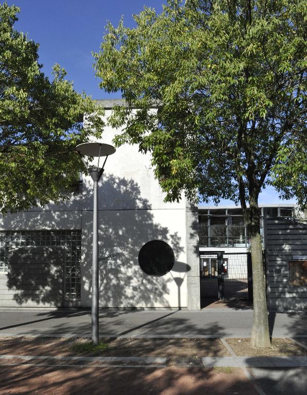 Lycée d'enseignement général et technologique Robert-Doisneau