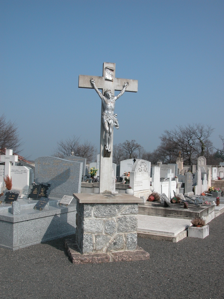 Croix de cimetière