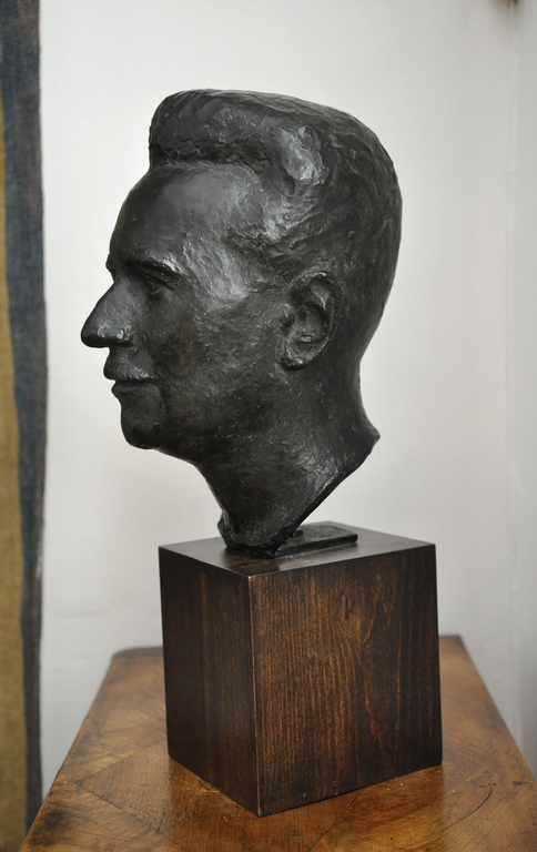 Ronde-bosse (tête) : Gabriel Faure