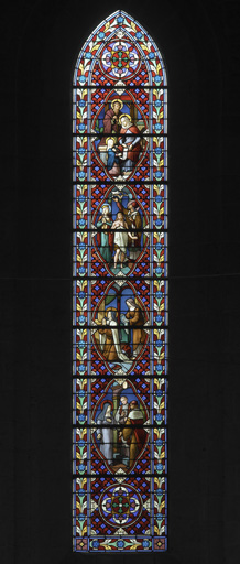 Ensemble de 3 verrières figurées : l'Éducation de la Vierge, le baptême de Clovis, la visite de sainte Jeanne de Chantal à Montbrison, l'Annonciation, la remise des clefs à saint Pierre, scène d'ordination d'évêques, un concile, saint Augustin, saint Benoît, saint Maur et saint Placide, la remise du rosaire à saint Dominique, saint François d'Assise (baies 15, 17 et 19)