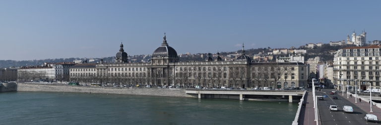 Hôtel-Dieu dit hôpital du Pont du Rhône puis hôtel-Dieu de Notre-Dame de Pitié du Pont du Rhône, Hôpital général, Grand Hôtel-Dieu