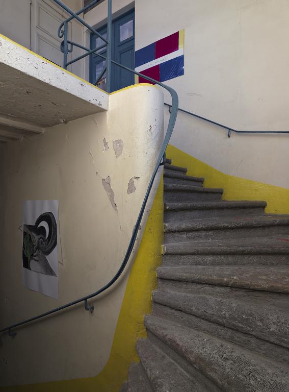 Collège de jésuites puis d'oratoriens, dit Collège de la Trinité ou Grand Collège, actuellement lycée Ampère