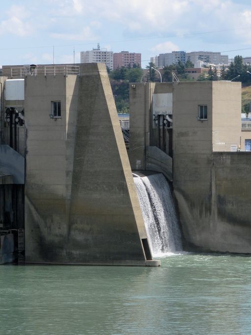 Barrage de retenue de Pierre-Bénite, centrale hydroélectrique, pont de service