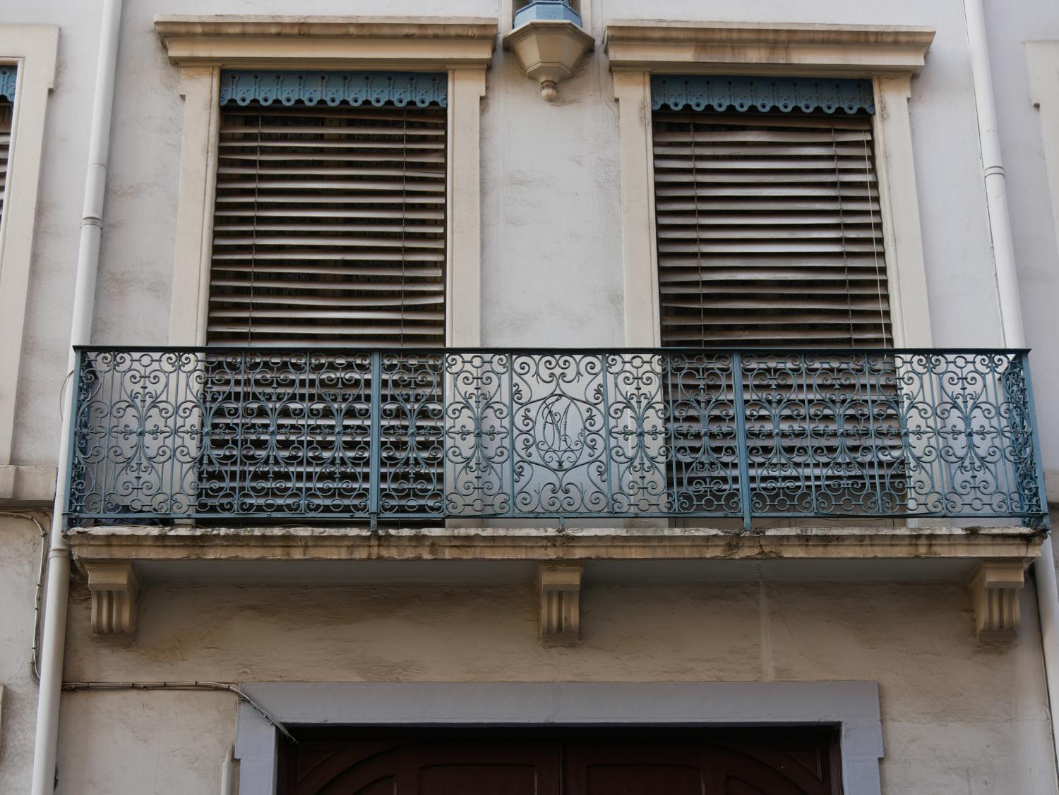 Atelier d'ennoblissement textile dit Moirage Maire (soierie lyonnaise) actuellement société Benaud Lyon-France