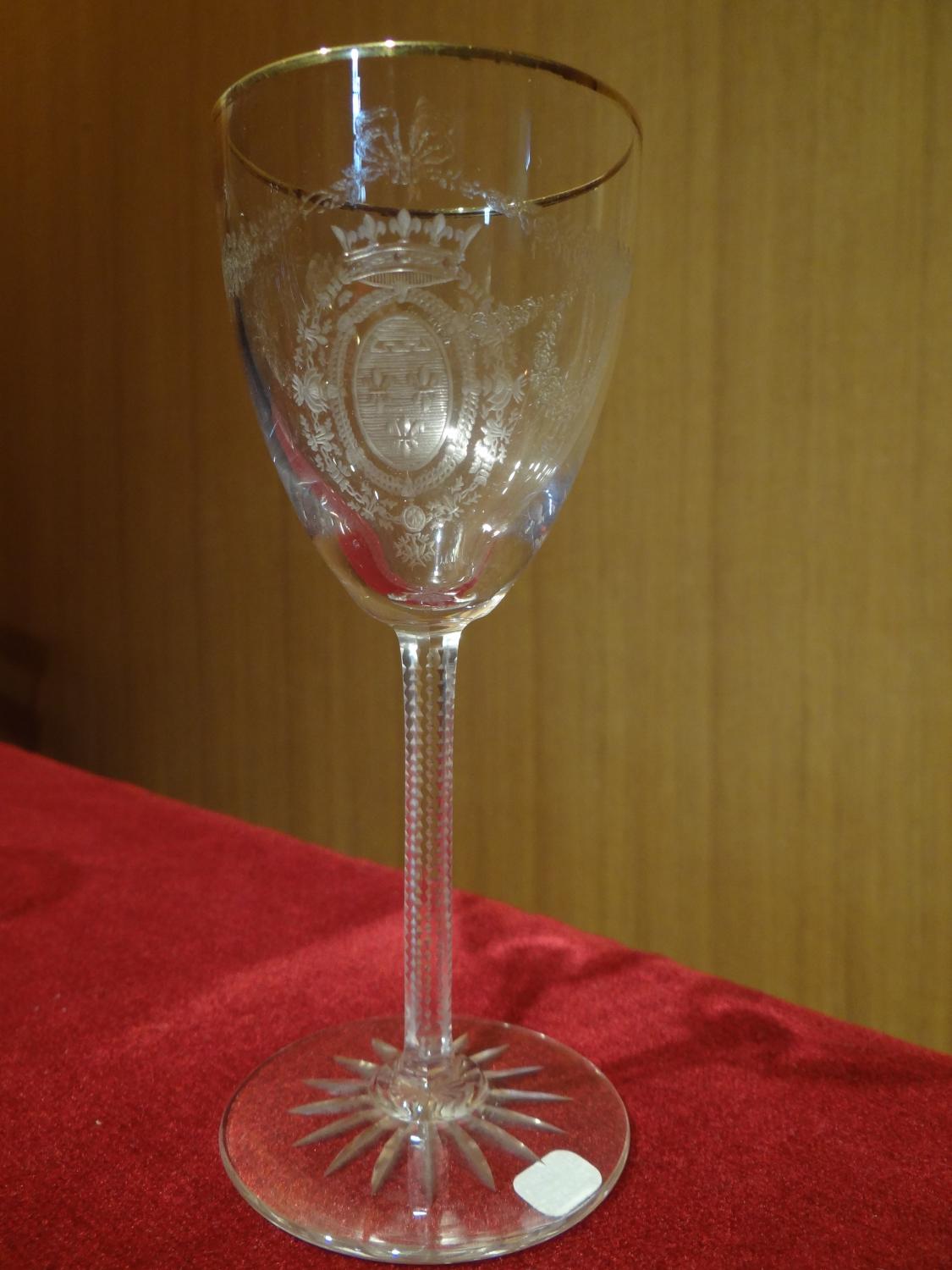 Verre à pied aux armes Orléans