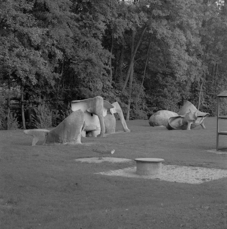 Ensemble des sculptures contemporaines de Sail-sous-Couzan