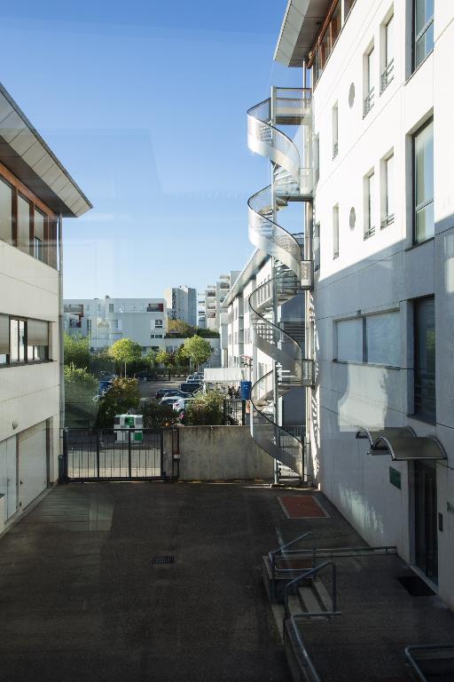 Lycée d'enseignement général et technologique Robert-Doisneau