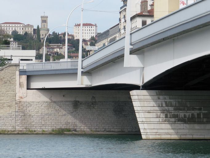 Pont routier et ferroviaire (tramway) Galliéni