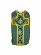 chasuble, étole, manipule, voile de calice, bourse de corporal : ornement vert