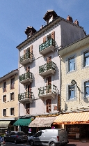 Maison, puis immeuble