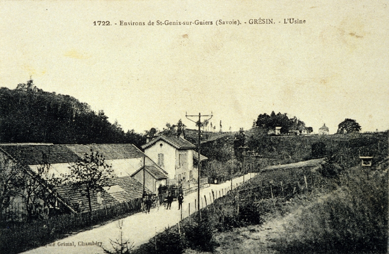 Fabrique de tulles P. Rousisllon puis usine de tissage Jeanne Blanchin-Tissage actuellement logement