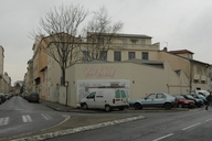 Usine de construction automobile J. Durand puis chromage Plagne puis Julian Chasset et Cie commissionnaires messagers actuellement bureaux logement