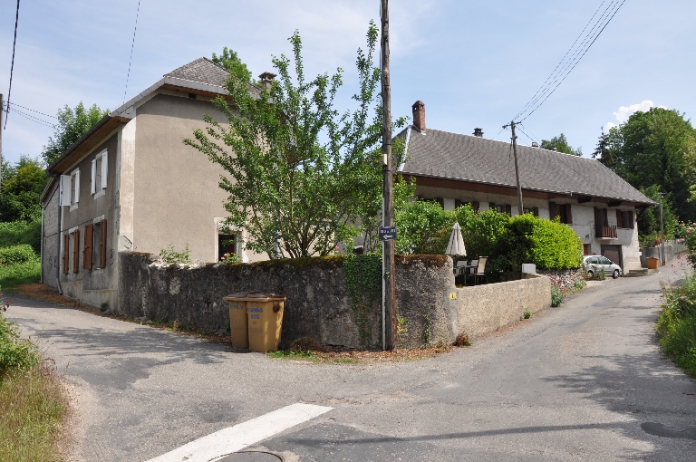 Moulin et pressoir Vulliermet puis minoterie Noiton actuellement logement