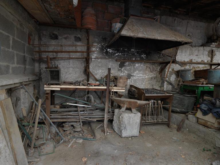 Usine de taille de matériaux de construction : P. Favre, entrepreneur de travaux funèbres, puis Marbrerie Paul-Favre