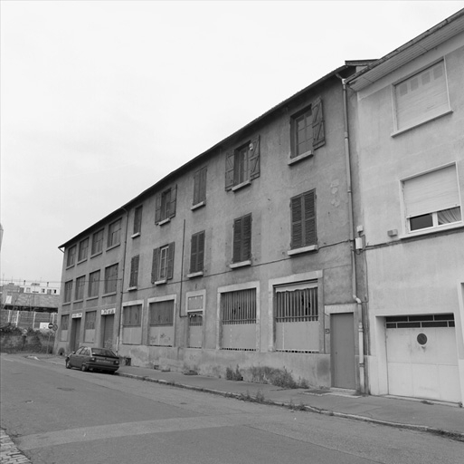 Usine textile Trubot étoffes pour ameublement puis Usine de construction mécanique dite matériel de soudure