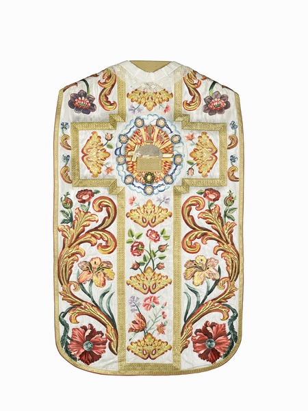 chasuble, étole, manipule, voile de calice, bourse de corporal : ornement blanc n°6