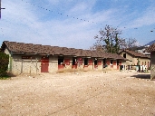Série de 8 écuries