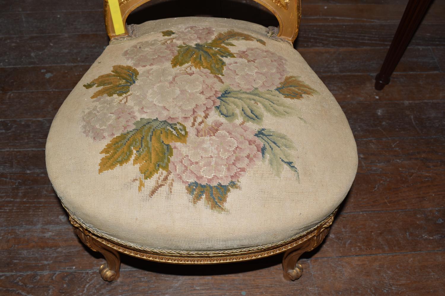 chaise en cabriolet ; chaise à planche