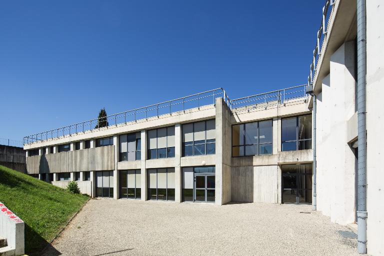 Lycée agricole et collège agricole féminin, actuellement lycée agricole Olivier-de-Serres