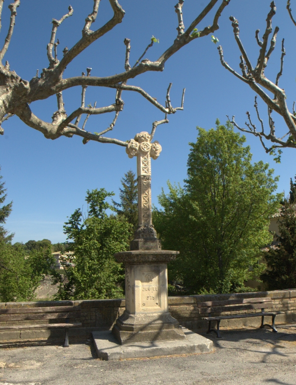 Les croix monumentales du canton de Grignan