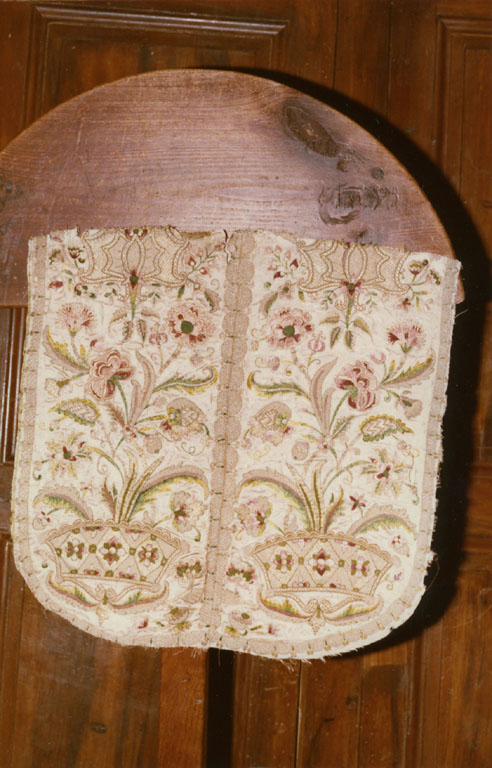 Chasuble blanche (fragment)