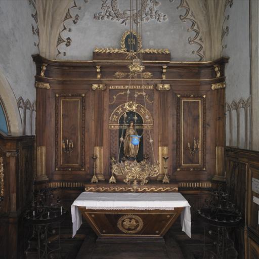 Autel de la Vierge (autel privilégié) : autel, gradin et retable architecturé à niche