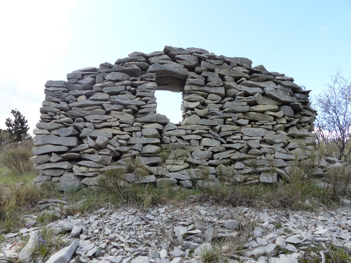 Les cabanes de Barret-de-Lioure