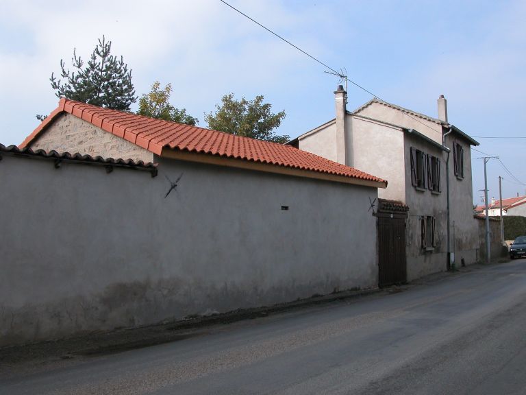 Ferme actuellement maison