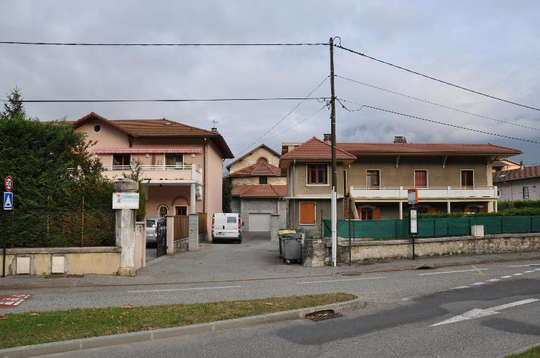 Abattoirs municipaux, puis ateliers municipaux, actuellement maisons et immeubles de logements