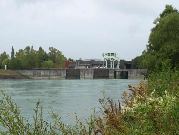 Centrale hydroélectrique de Brégnier-Cordon, pont routier