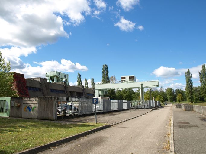 Centrale hydroélectrique de Brégnier-Cordon, pont routier