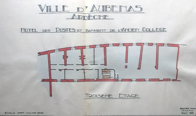 Collège de jésuites d'Aubenas (partiellement détruit), puis école secondaire, puis centre de tri postal, puis commissariat de police, actuellement immeuble à logements