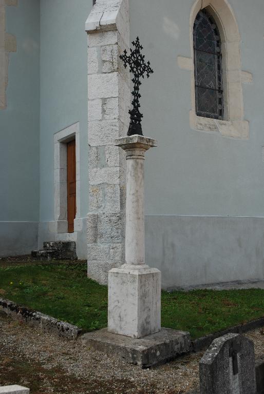 Croix de cimetière