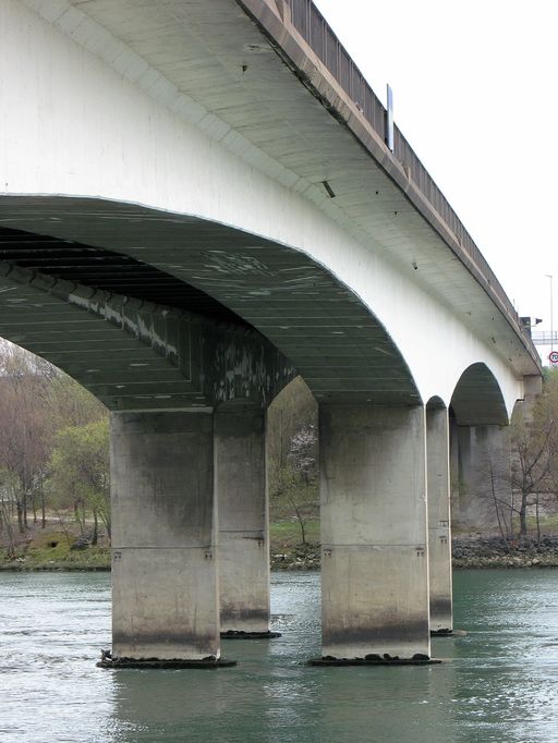 Pont autoroutier