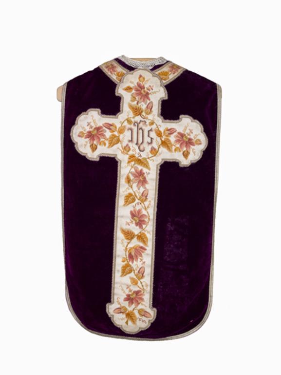 chasuble, étole, manipule, voile de calice, bourse de corporal : ornement violet n°2