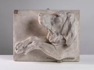 Haut-relief : Braque de la nymphe de Fontainebleau