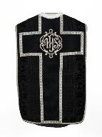 chasuble, voile de calice, étole : ornement noir