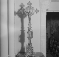 Croix d'autel néo-gothique